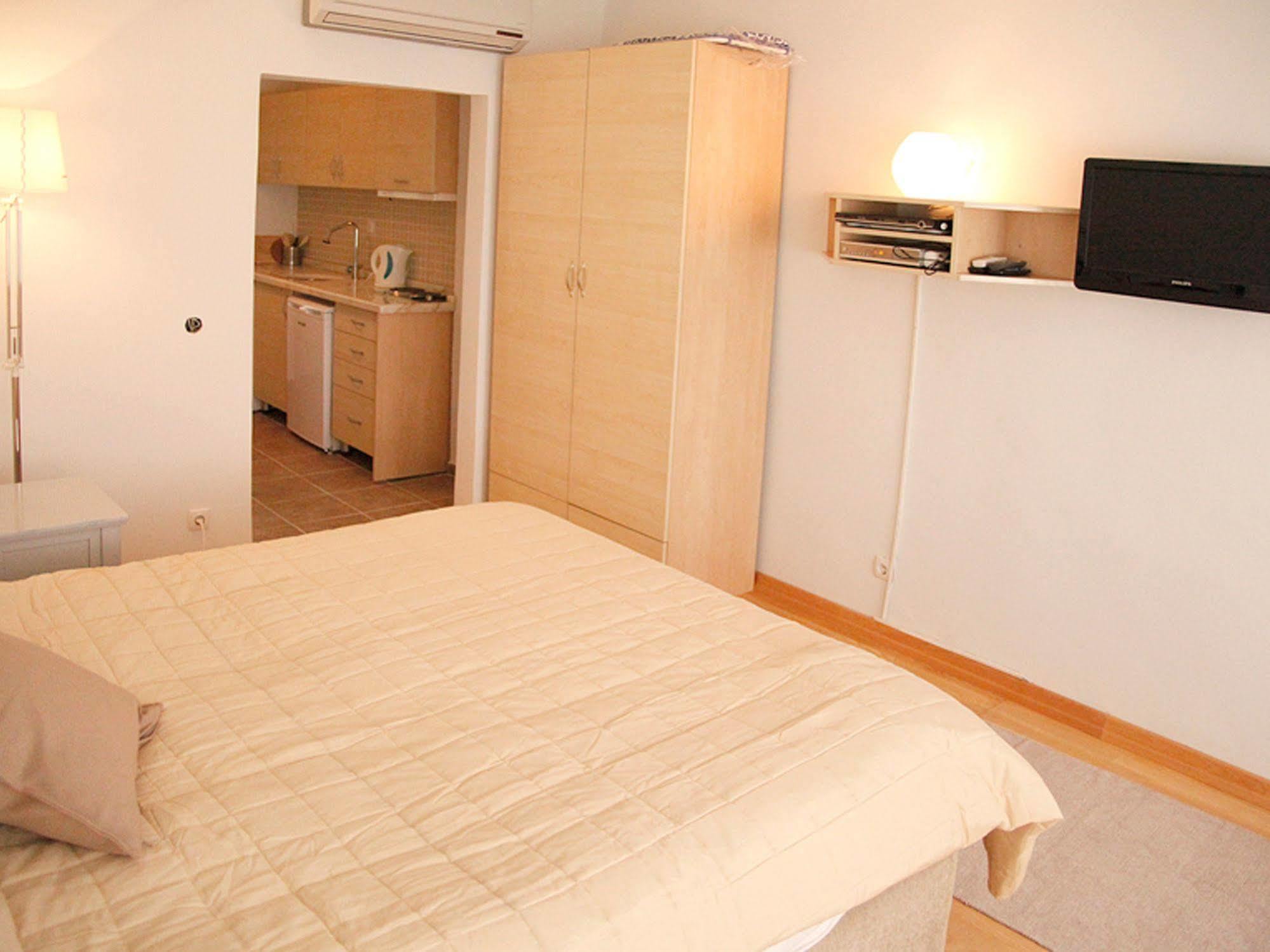 Gen Suites Pera Истанбул Екстериор снимка