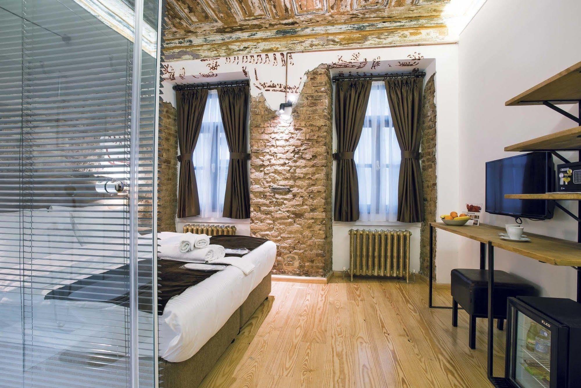 Gen Suites Pera Истанбул Екстериор снимка